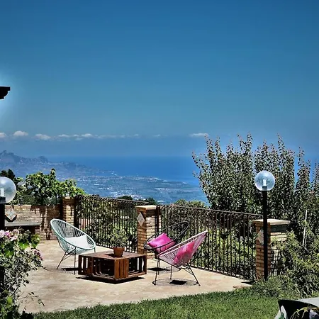 Casa Greli, Typical Sicilian House With A View * Sant'Alfio